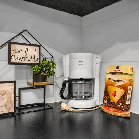 Ochota - Park, Bus&trains Nearby - By Rentujemy Daire *