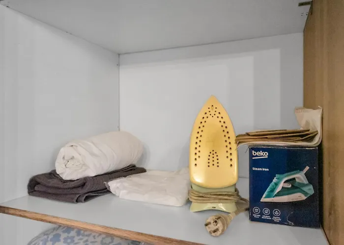 Ochota - Park, Bus&trains Nearby - By Rentujemy 아파트