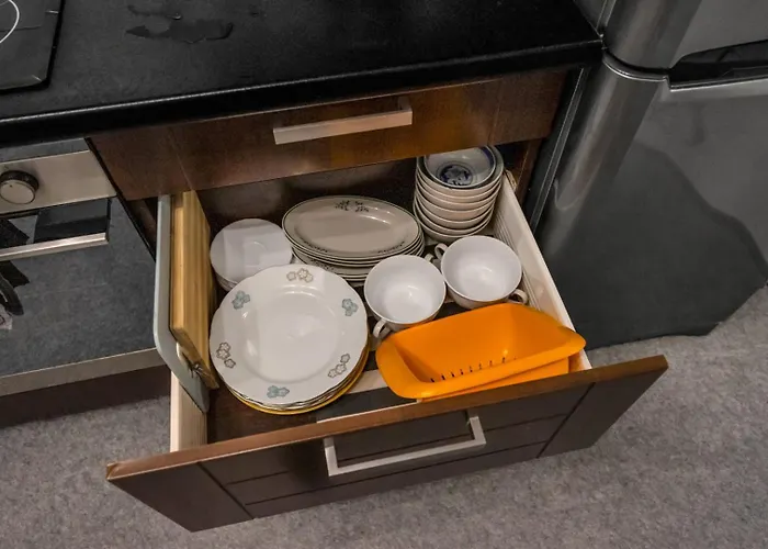 Ochota - Park, Bus&trains Nearby - By Rentujemy